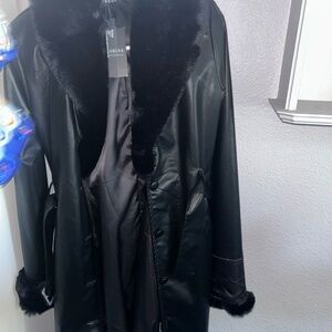 Brooklyn Long Coat Lioness